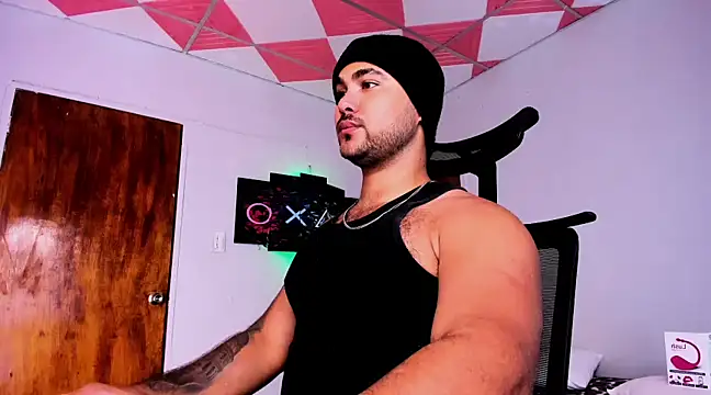 Snapshot of Sebas-hott chatting on January 25, 2025, 3:30 am Sebas-hott online show from January 25, 2025, 3:30 am