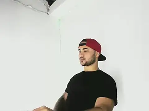 Snapshot of Sebas-hott chatting on October 14, 2025, 10:54 pm Sebas-hott online show from October 14, 2025, 10:54 pm