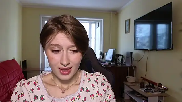 Snapshot of MalvinaBlum chatting on November 13, 2025, 3:49 am MalvinaBlum online show from November 13, 2025, 3:49 am