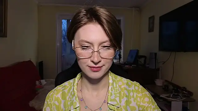 Snapshot of MalvinaBlum chatting on November 19, 2025, 2:11 am MalvinaBlum online show from November 19, 2025, 2:11 am