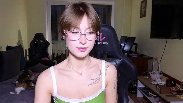 Snapshot of MalvinaBlum chatting on February 23, 2026, 12:13 pm MalvinaBlum online show from February 23, 2026, 12:13 pm