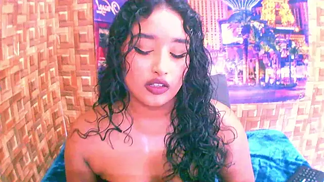 Snapshot of IndianAngel4u chatting on February 2, 2026, 5:17 am IndianAngel4u online show from February 2, 2026, 5:17 am