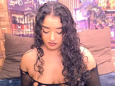 Snapshot of IndianAngel4u chatting on June 17, 2026, 7:00 am IndianAngel4u online show from June 17, 2026, 7:00 am