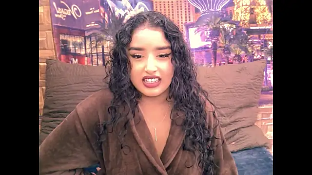 Snapshot of IndianAngel4u chatting on July 7, 2026, 6:47 am IndianAngel4u online show from July 7, 2026, 6:47 am