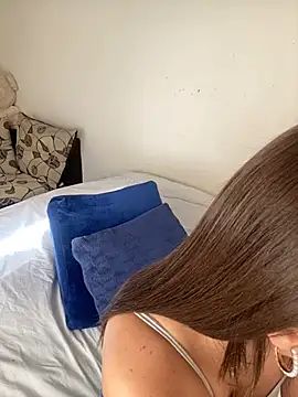 Snapshot of Anto_Naranjo chatting on December 20, 2024, 1:22 pm Anto Naranjo online show from December 20, 2024, 1:22 pm