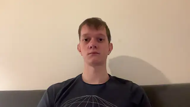 Snapshot of Cube933 chatting on October 4, 2025, 10:19 pm Cube933 online show from October 4, 2025, 10:19 pm