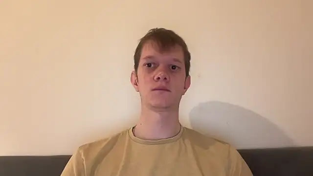 Snapshot of Cube933 chatting on October 21, 2025, 7:03 pm Cube933 online show from October 21, 2025, 7:03 pm