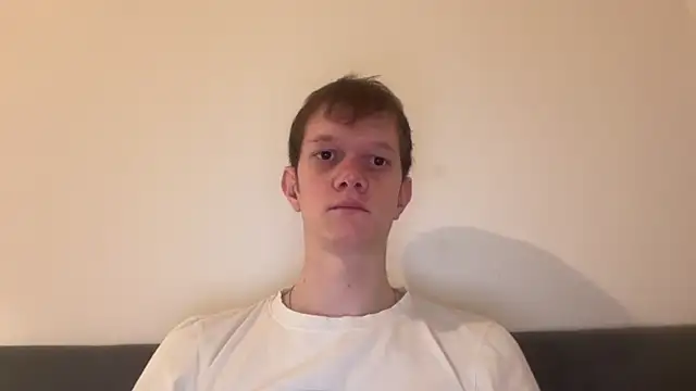 Snapshot of Cube933 chatting on October 25, 2025, 9:53 pm Cube933 online show from October 25, 2025, 9:53 pm