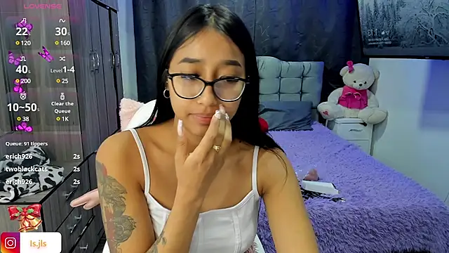 isa bellaa0 online show from January 6, 2025, 6:14 am