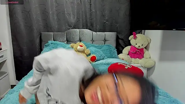 isa bellaa0 online show from January 20, 2025, 6:21 am