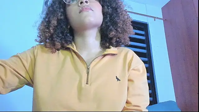 Ada gales  online show from November 13, 2025, 2:32 am