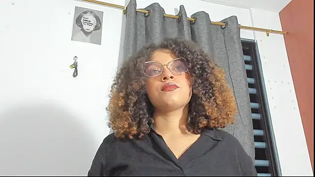 Ada gales  online show from November 24, 2025, 4:45 am