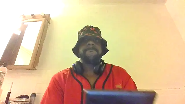 Edwardsbrittany1991 online show from March 26, 2026, 4:18 am