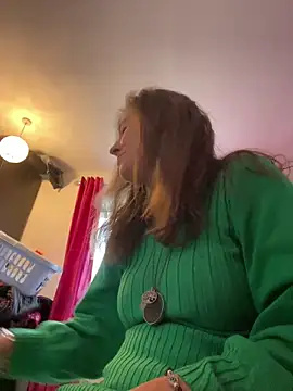 Lwhite1 online show from February 26, 2026, 4:28 pm