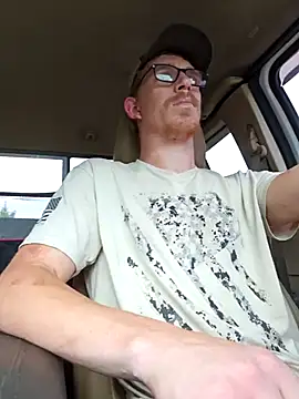 Snapshot of REDHAMMER_ chatting on October 13, 2025, 8:20 pm REDHAMMER  online show from October 13, 2025, 8:20 pm