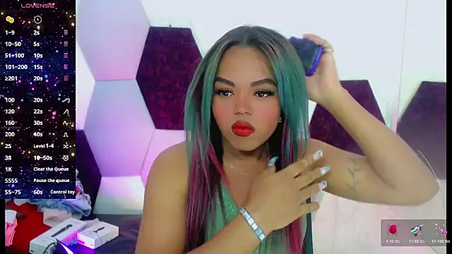 KayleighDreams  online show from January 17, 2026, 12:37 am