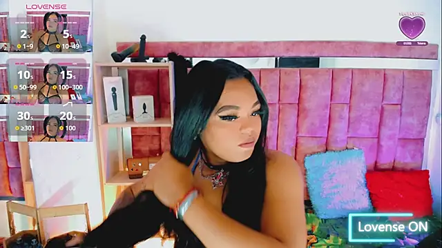 Snapshot of KayleighDreams_ chatting on May 18, 2026, 6:30 am KayleighDreams online show from May 18, 2026, 6:30 am