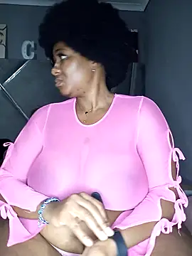 CocoBootyyy online show from March 1, 2026, 9:39 pm