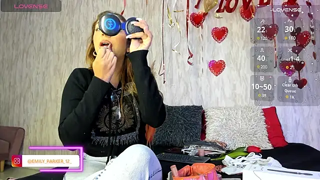 emily parkerr online show from February 13, 2025, 1:59 pm