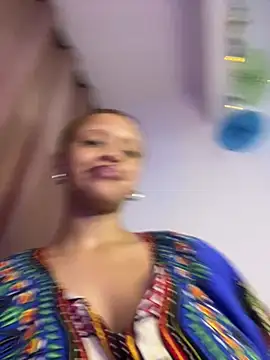 Snapshot of Charlotee_ chatting on February 3, 2025, 6:56 am Charlotee online show from February 3, 2025, 6:56 am