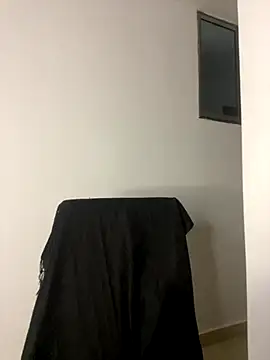 Snapshot of Charlotee_ chatting on September 24, 2025, 6:39 am Charlotee online show from September 24, 2025, 6:39 am