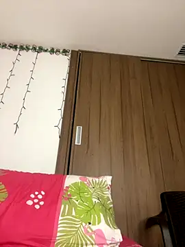 Snapshot of Charlotee_ chatting on October 31, 2025, 7:20 am Charlotee online show from October 31, 2025, 7:20 am