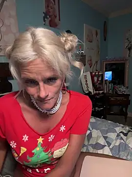 vixendoll87 online show from December 5, 2025, 4:10 am