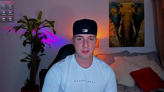 liam oficial02 online show from March 20, 2025, 4:07 am