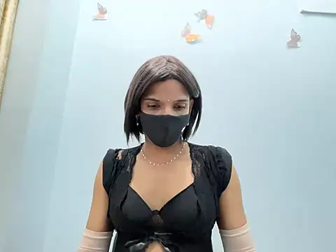 TransLisa7 online show from March 20, 2026, 8:46 pm