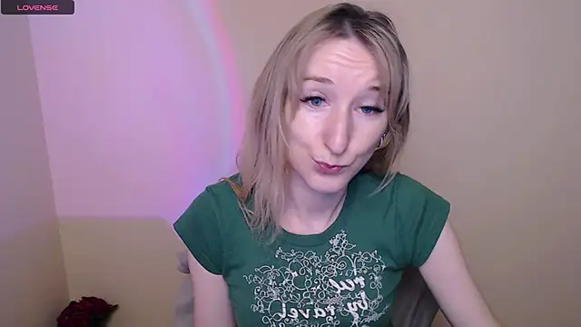AmandaSell online show from June 15, 2026, 6:59 am