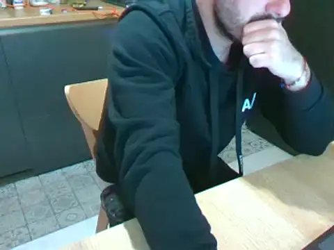 Snapshot of giorgakaci69 chatting on December 9, 2024, 12:01 am giorgakaci69 online show from December 9, 2024, 12:01 am