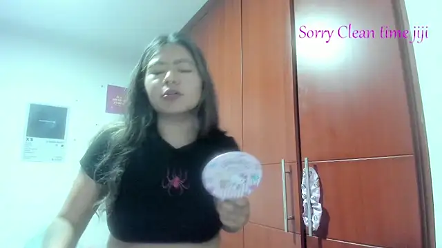 StephaniFox online show from December 23, 2025, 3:48 am