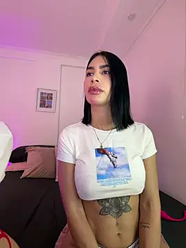 Snapshot of Dj_scarlettmorreti chatting on May 18, 2026, 11:32 pm Dj scarlettmorreti online show from May 18, 2026, 11:32 pm