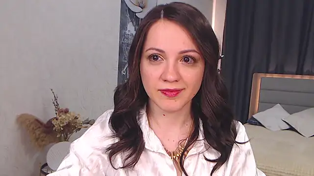 SusanMorado online show from February 22, 2025, 1:13 pm