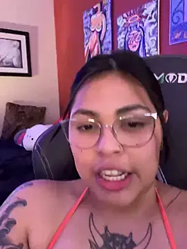 miacanela xo online show from March 22, 2025, 4:14 am