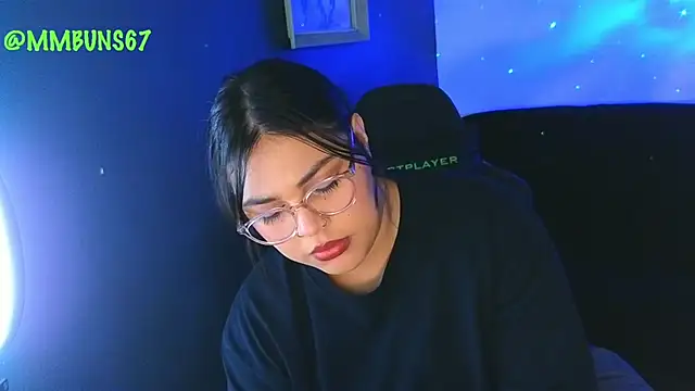 miacanela xo online show from September 19, 2025, 11:38 pm