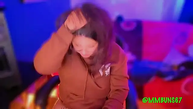 miacanela xo online show from October 21, 2025, 1:17 am