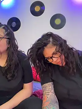 miacanela xo online show from February 23, 2026, 4:21 am