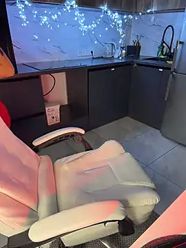 Melisa Ester online show from February 28, 2026, 2:40 pm