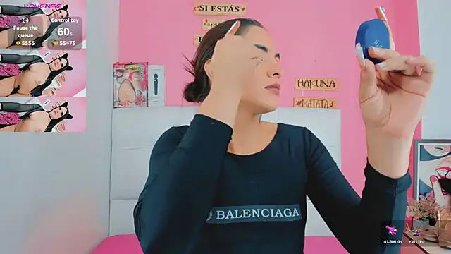 valentina princess  online show from May 15, 2026, 4:41 am
