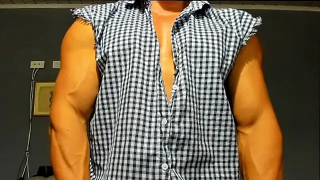 Snapshot of derekk_frostt chatting on July 10, 2026, 1:54 am derekk frostt online show from July 10, 2026, 1:54 am