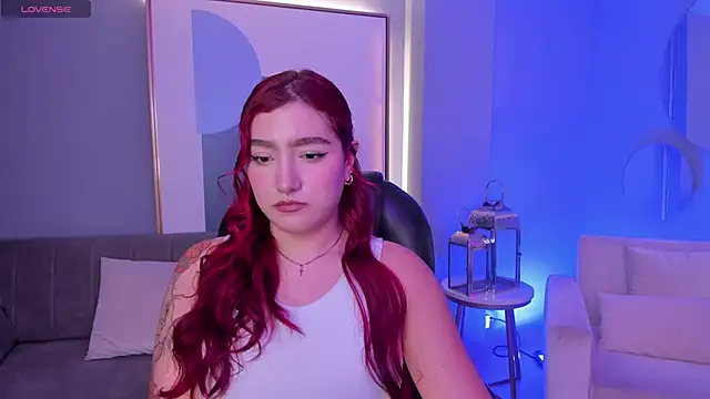 ViolettCastel online show from March 9, 2025, 4:55 pm