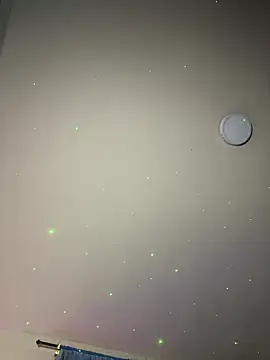 Kimmymadison- online show from October 5, 2025, 3:05 am