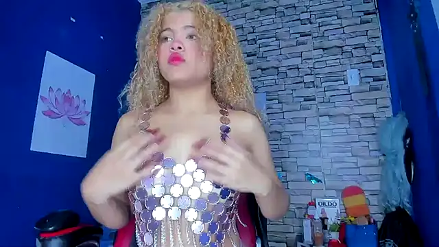 Snapshot of sofiacastillo01 chatting on February 23, 2025, 1:10 pm sofiacastillo01 online show from February 23, 2025, 1:10 pm