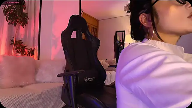 Snapshot of _Federica_Miller01 chatting on October 24, 2025, 6:15 pm Federica Miller01 online show from October 24, 2025, 6:15 pm