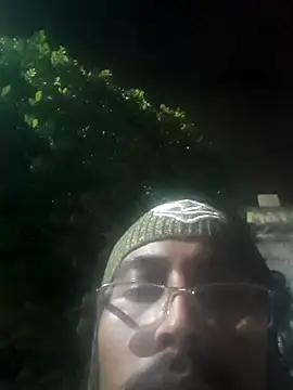 VitorXStrip online show from September 13, 2025, 5:18 am