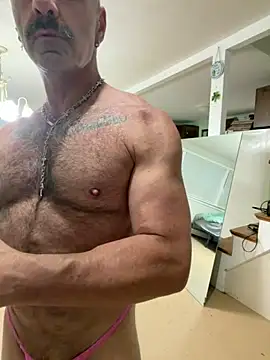 Snapshot of DaddySnowXX chatting on May 14, 2026, 4:30 am DaddySnowXX online show from May 14, 2026, 4:30 am