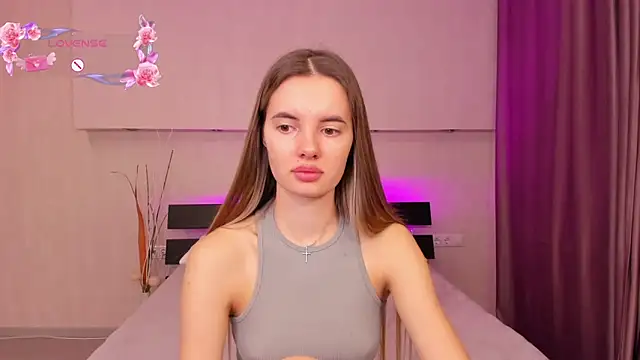 Erika Carpenter online show from December 5, 2024, 10:12 pm