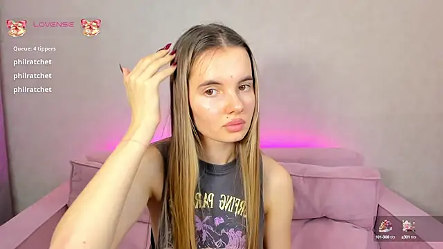 Erika Carpenter online show from December 14, 2024, 3:07 am