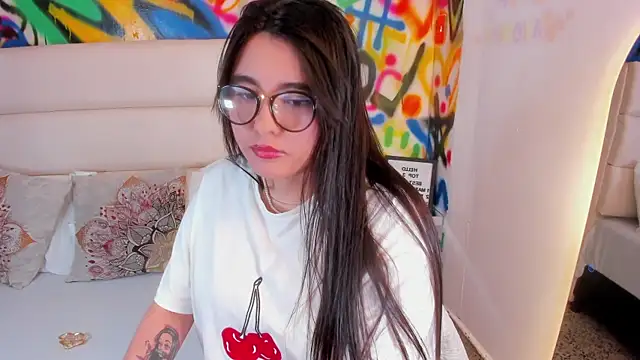 Liana Bernocchi online show from November 12, 2025, 9:14 pm